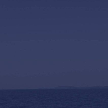 feature-product-travel-sunseeker-boat-003 feature-product-travel-sunseeker-boat-003